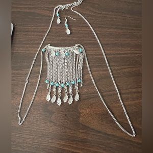 Long necklace with turquoise beads